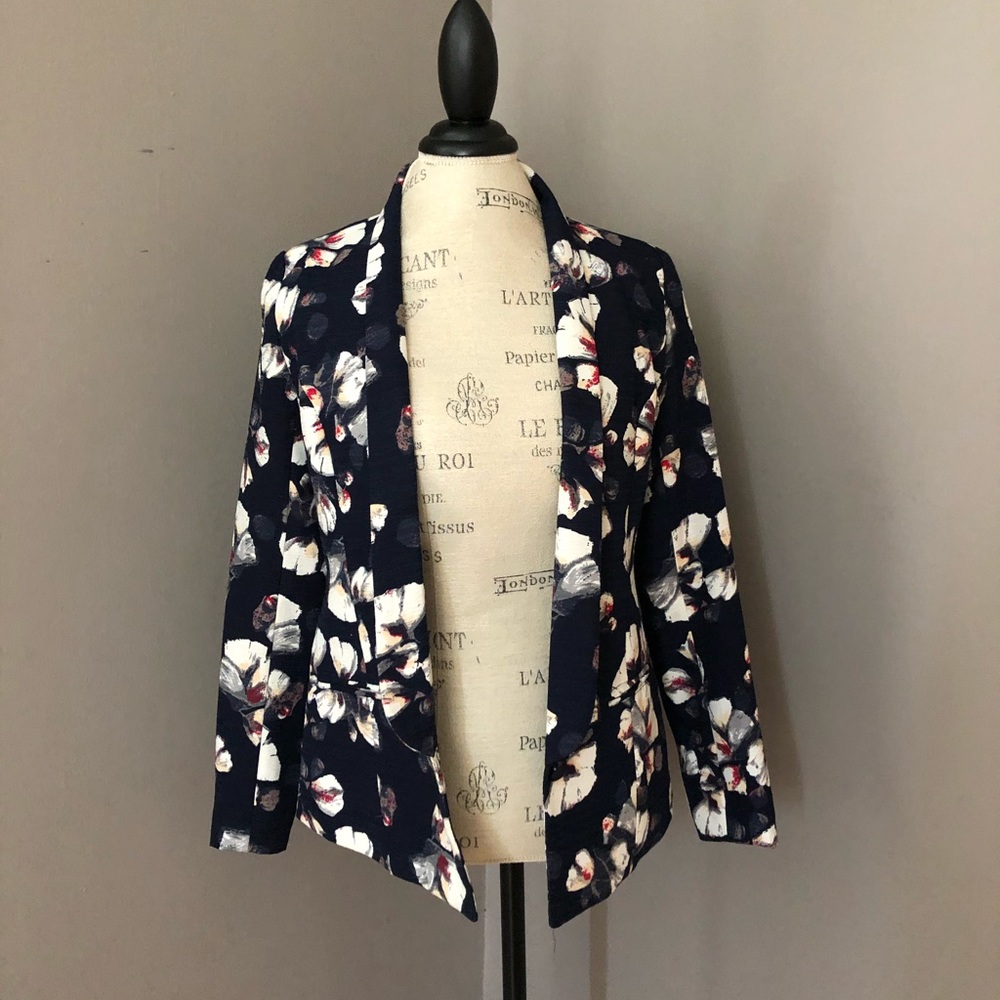 Missguided Floral blazer UK size:10